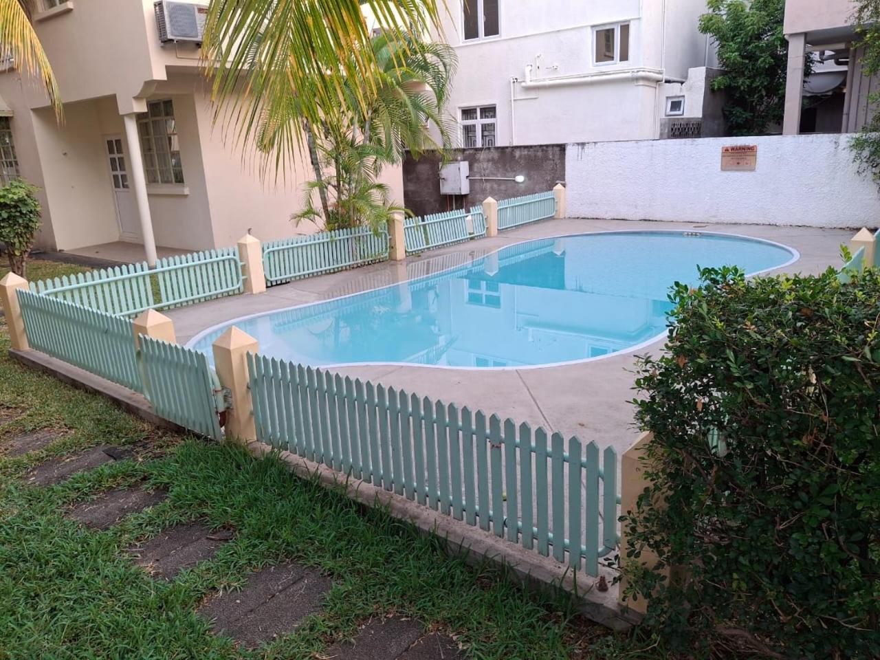 Les Printanniers 6 *